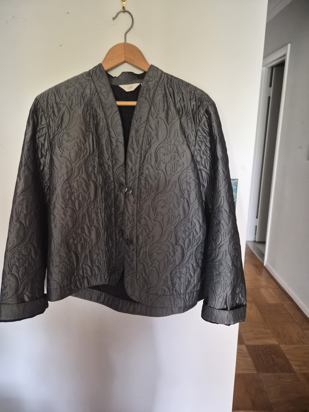 J. Jill XL 100% Silk Quilted Embroidered Jacket Charcoal Gray